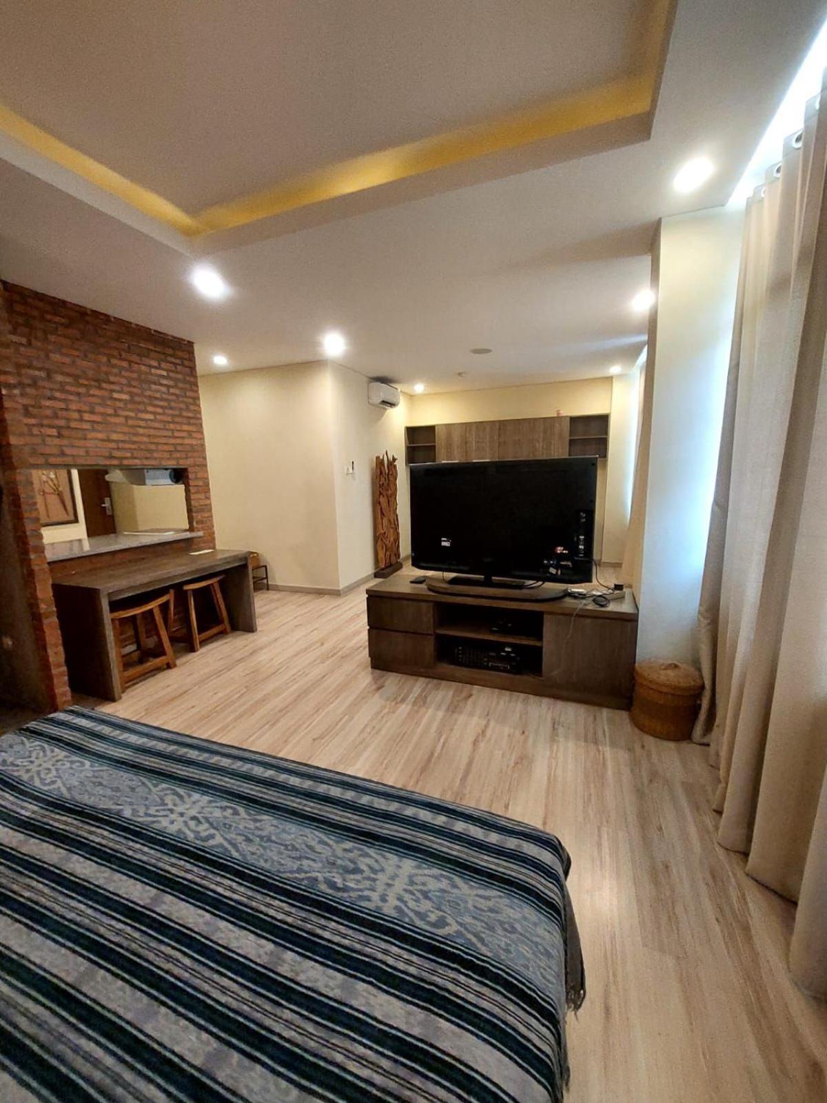 Apartemen Senayan Jakarta Buitenkant foto